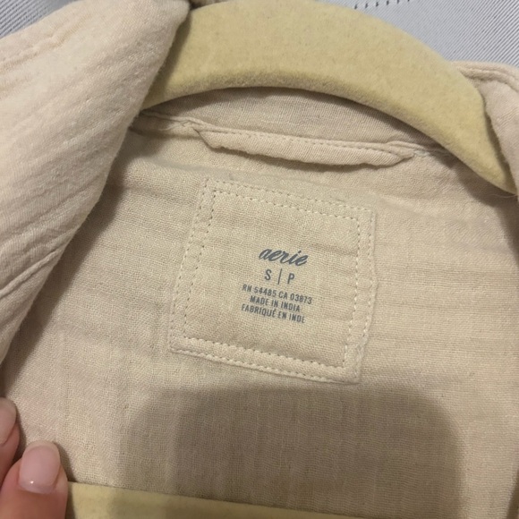 {AERIE} button down shirt NWT - Picture 4 of 5